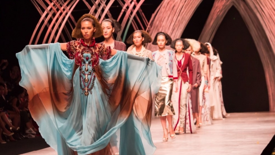 French designer Julien Fournié to introduce collection at AVIFW Spring/Summer